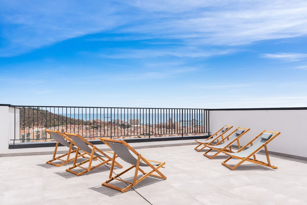 2-slaapkamer appartement Málaga – UrbanSky Torre del Sur, Martiricos in Málaga - foto 14