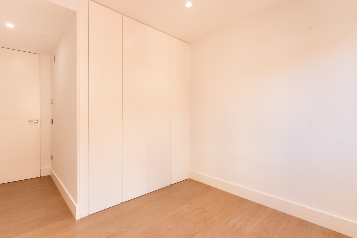 Drie-slaapkamer appartement in Málaga Centrum in Málaga Centro - foto 9