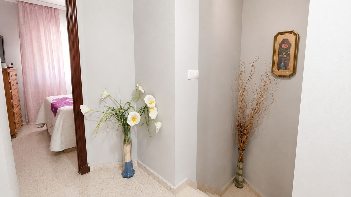 4-slaapkamer stadswoning in La Línea in La Línea - foto 18