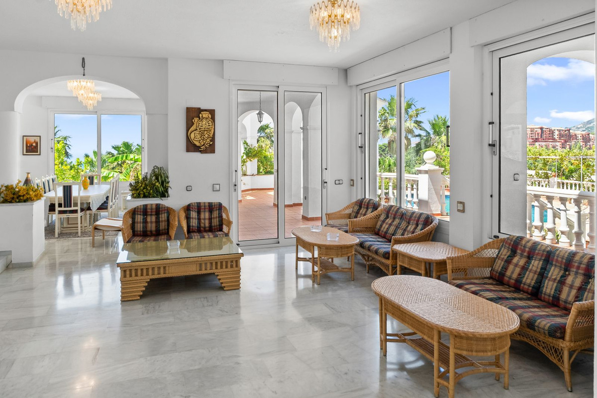5-slaapkamer villa met zee- en golfzicht in Torrequebrada, Benalmádena in Torrequebrada - foto 6