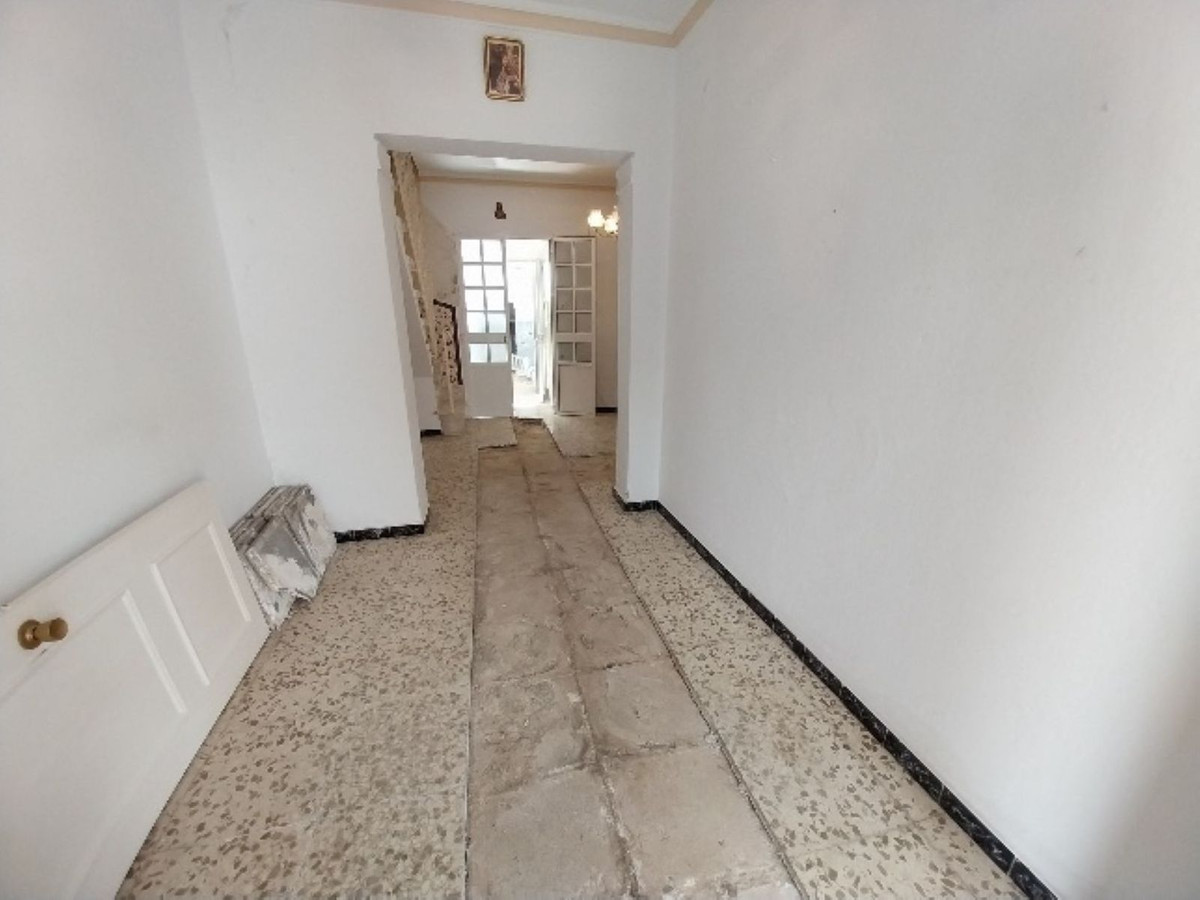4-slaapkamerwoning in Alhaurín el Grande in Alhaurín el Grande - foto 4
