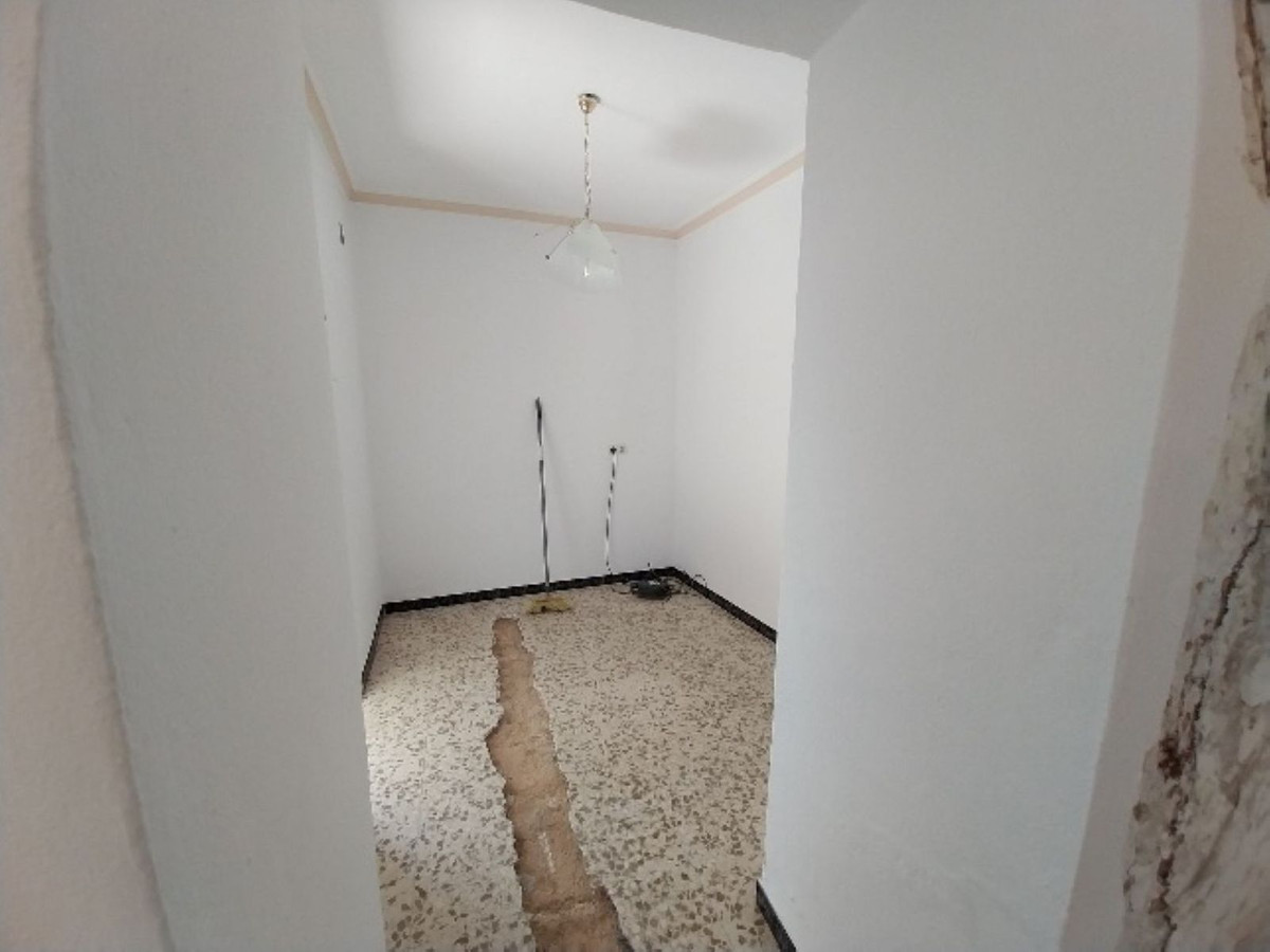 4-slaapkamerwoning in Alhaurín el Grande in Alhaurín el Grande - foto 6