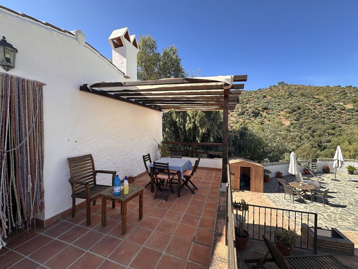 Finca met 6 slaapkamers in Comares in Comares - foto 12