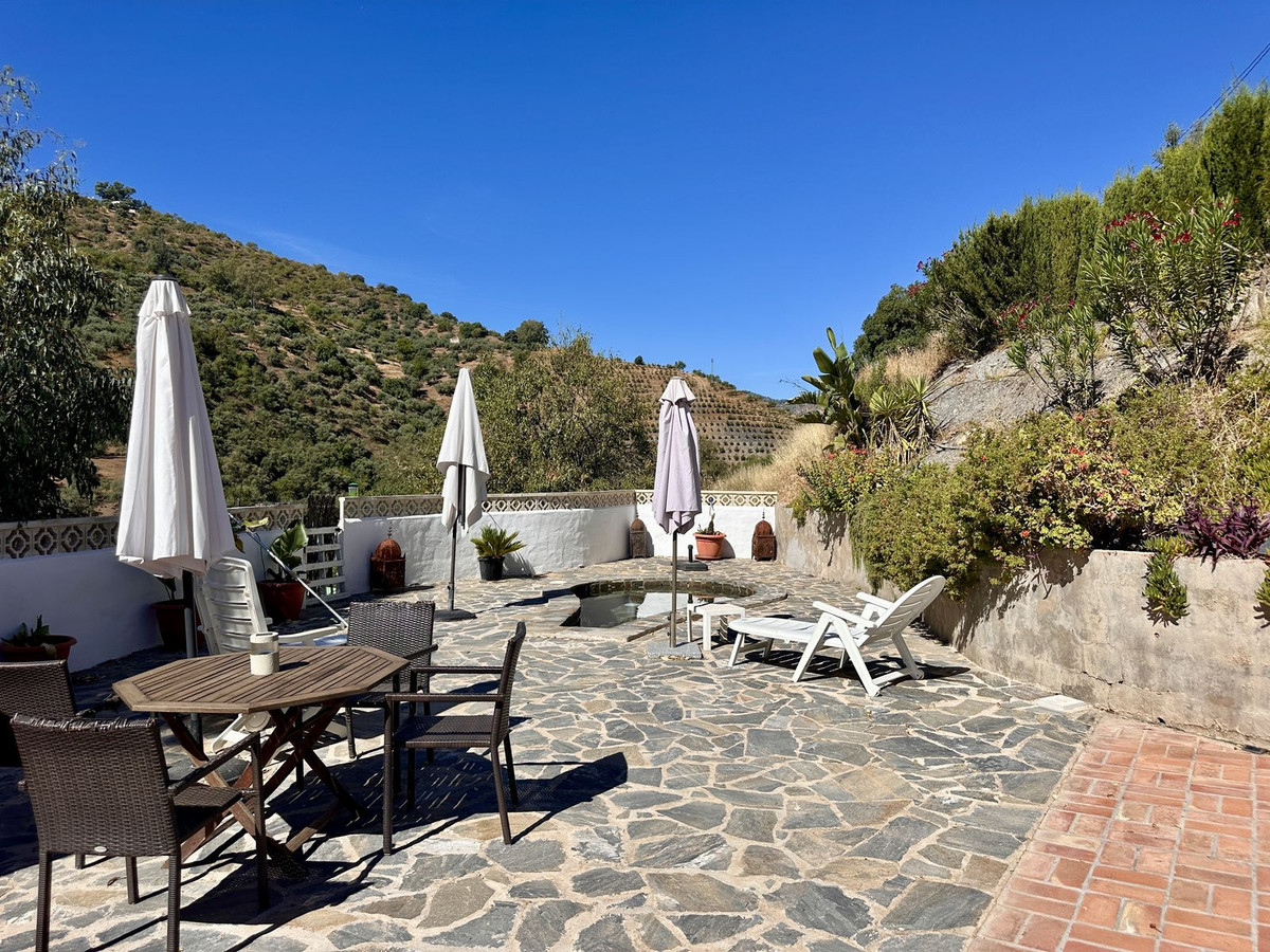 Finca met 6 slaapkamers in Comares in Comares - foto 4
