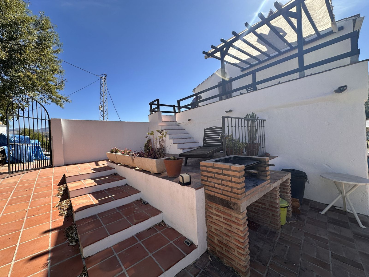 Finca met 6 slaapkamers in Comares in Comares - foto 8