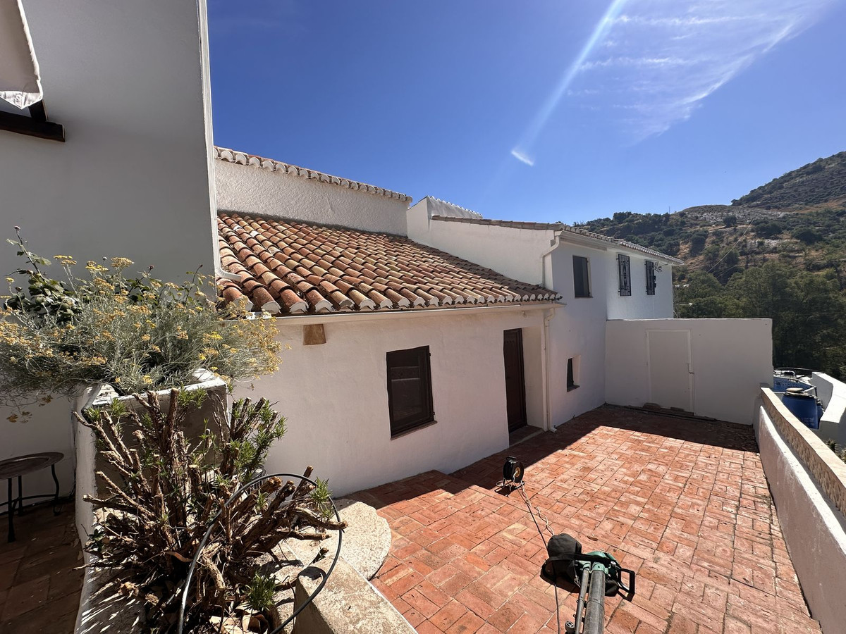 Finca met 6 slaapkamers in Comares in Comares - foto 10