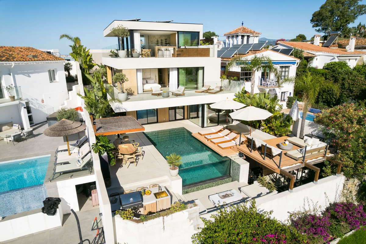 Villa met 5 slaapkamers in Nueva Andalucía in Nueva Andalucía - foto 17