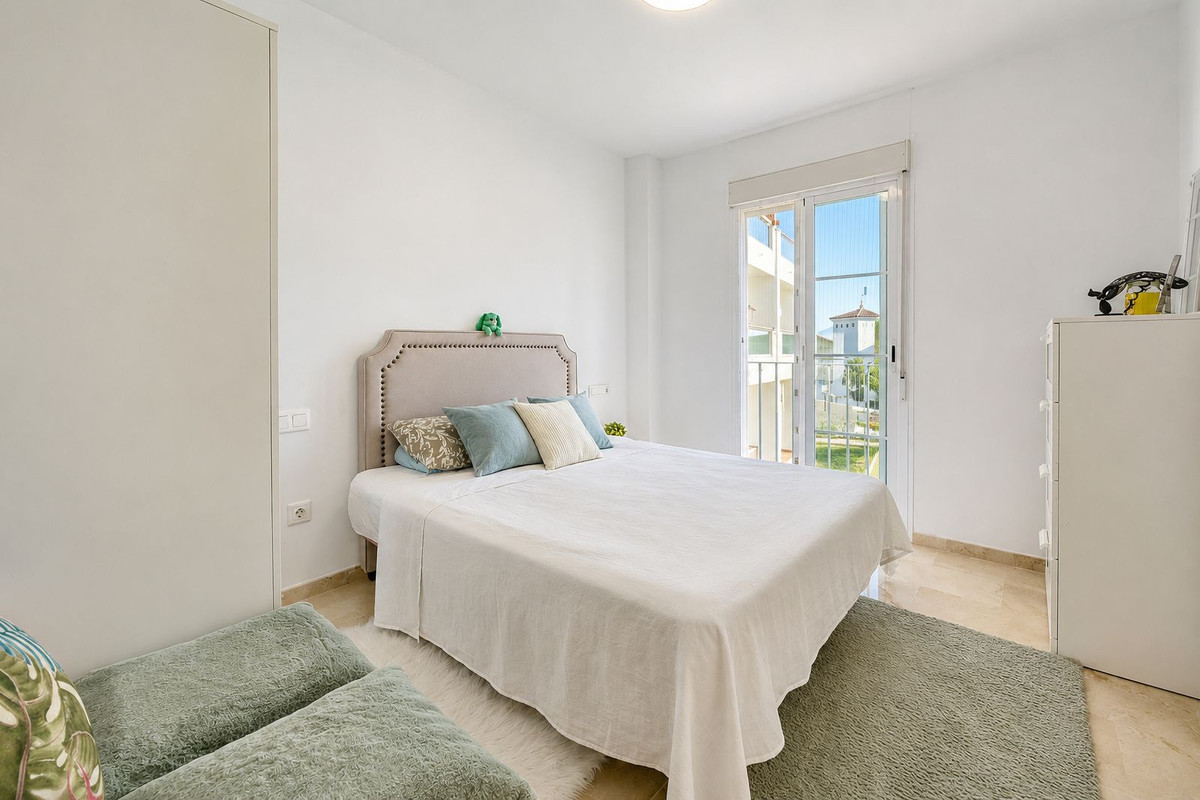 Appartement met 3 slaapkamers in La Duquesa in La Duquesa - foto 13