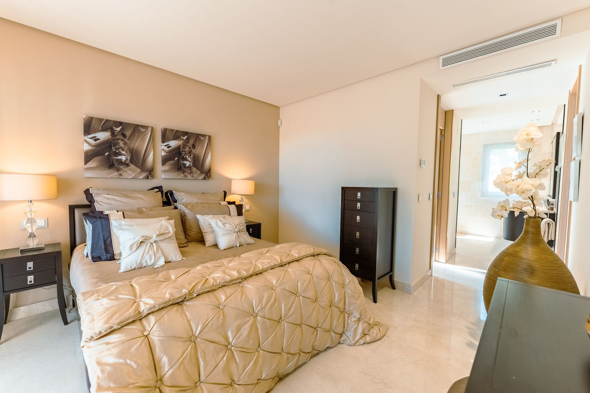 2-slaapkamer hoekappartement in La Quinta Greens, Benahavís in La Quinta - foto 17