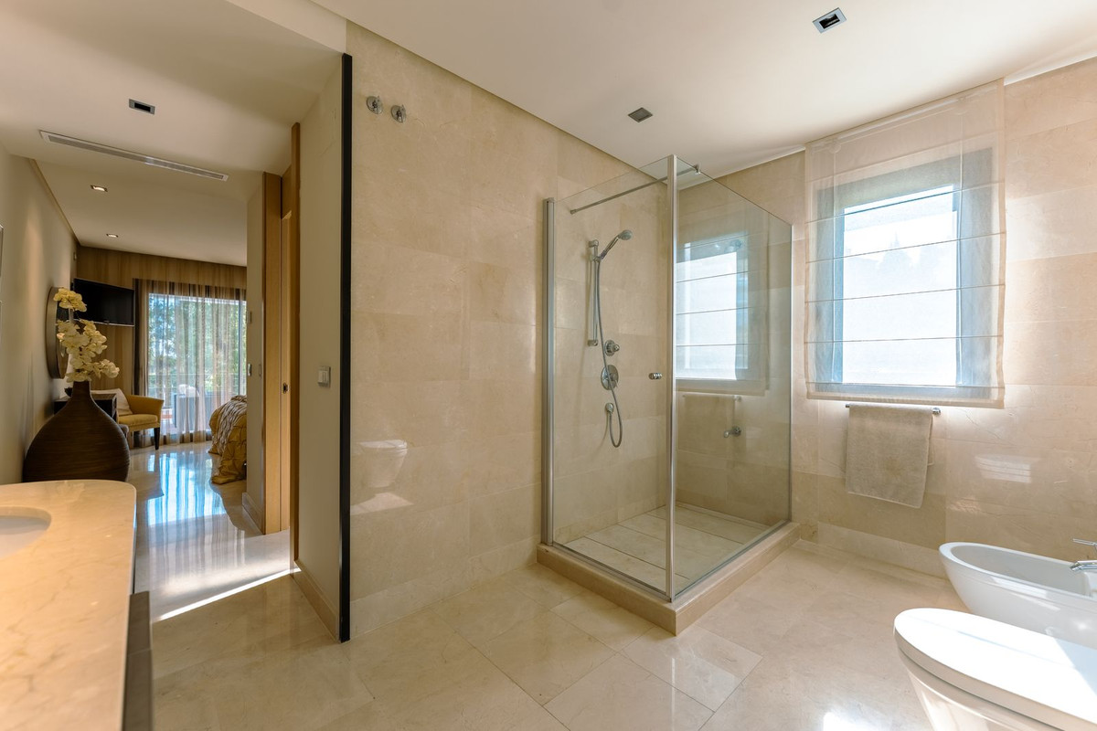 2-slaapkamer hoekappartement in La Quinta Greens, Benahavís in La Quinta - foto 20