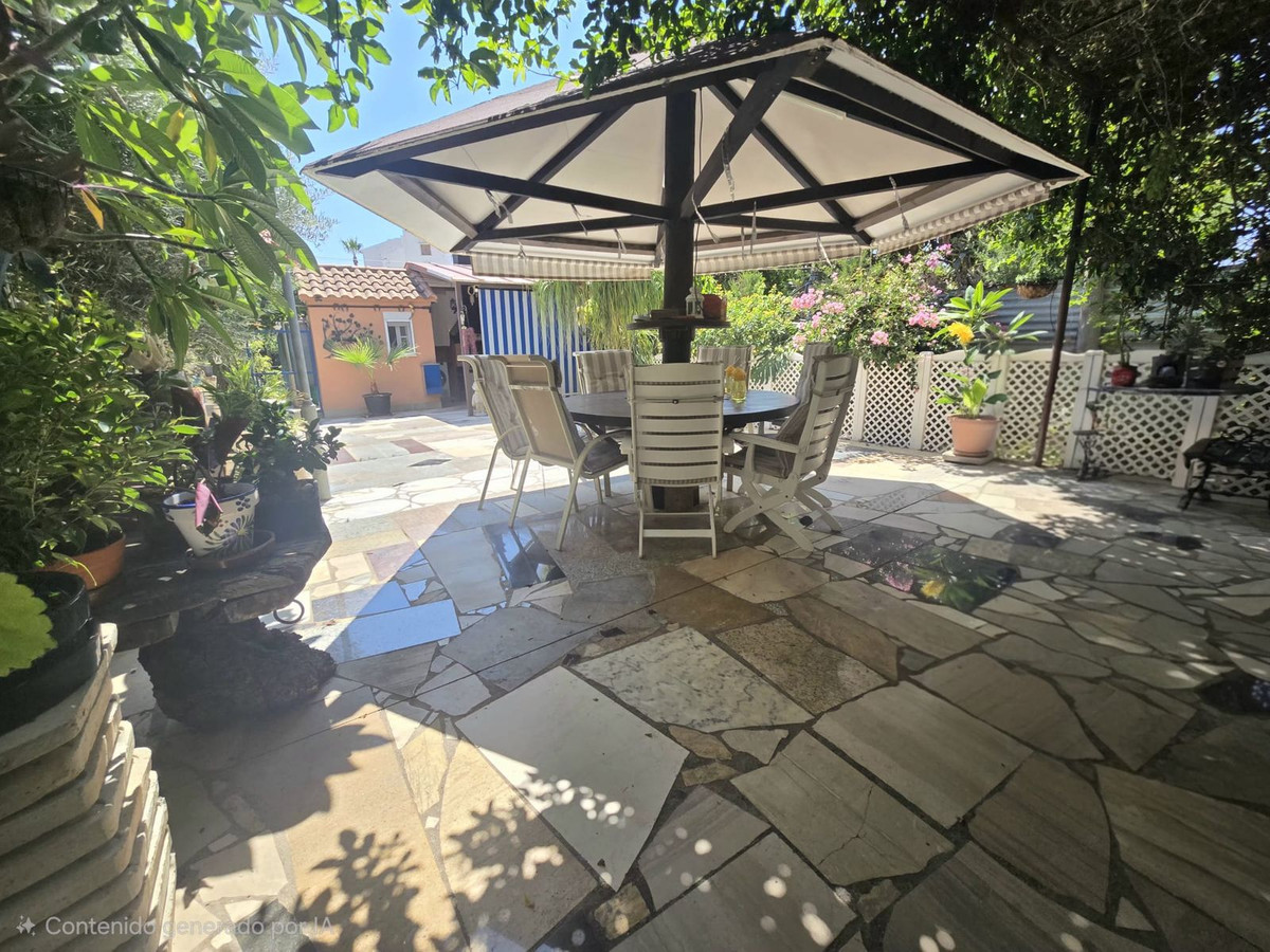 Vrijstaande villa met 5 slaapkamers in Rincón de la Victoria in Rincón de la Victoria - foto 11