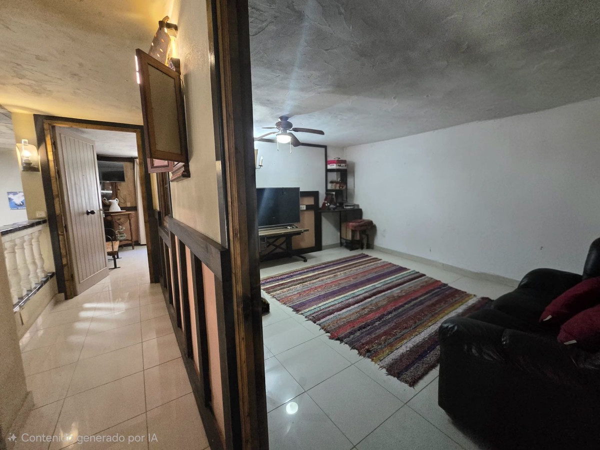 Vrijstaande villa met 5 slaapkamers in Rincón de la Victoria in Rincón de la Victoria - foto 13