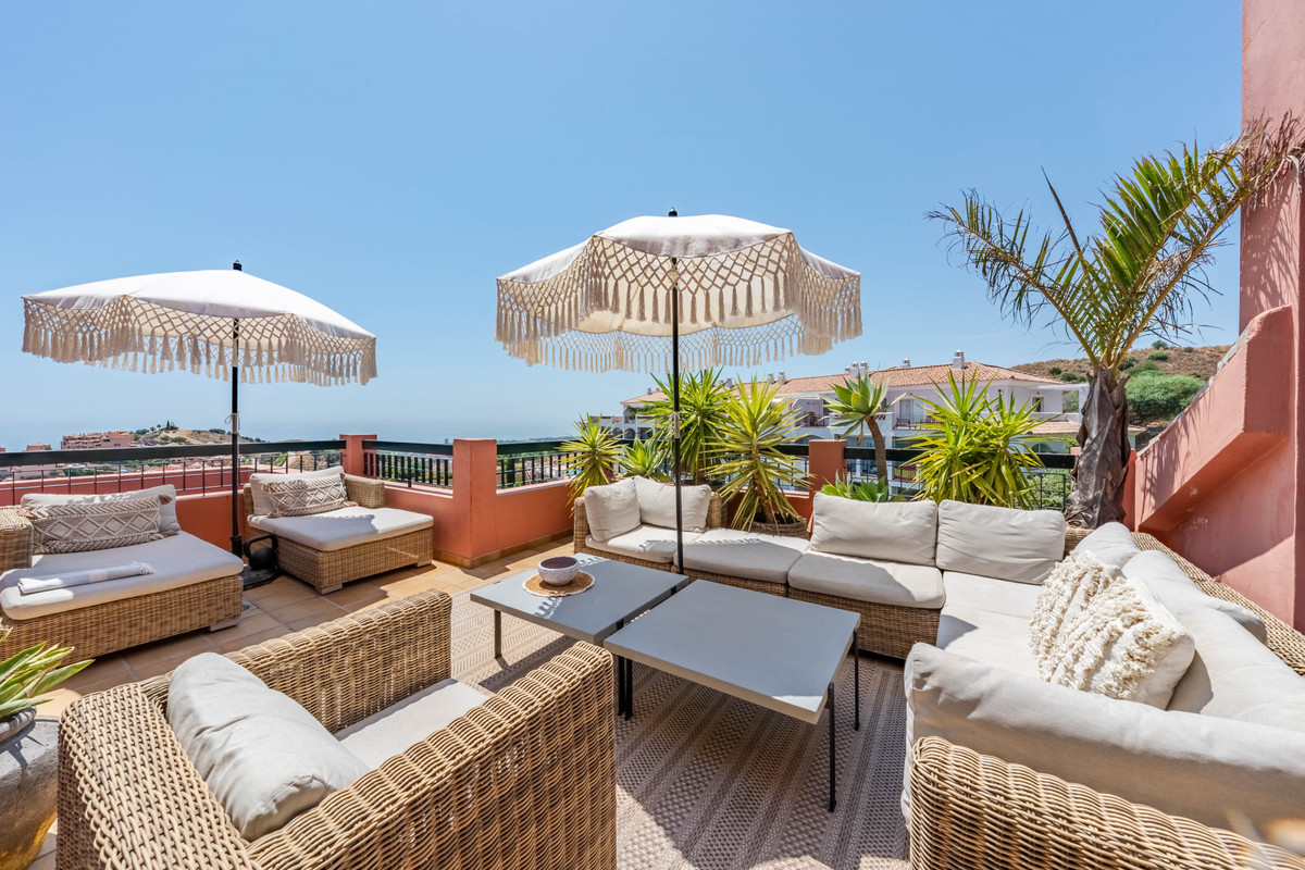 4-slaapkamer duplex penthouse in Calahonda met panoramisch uitzicht in Calahonda - foto 7