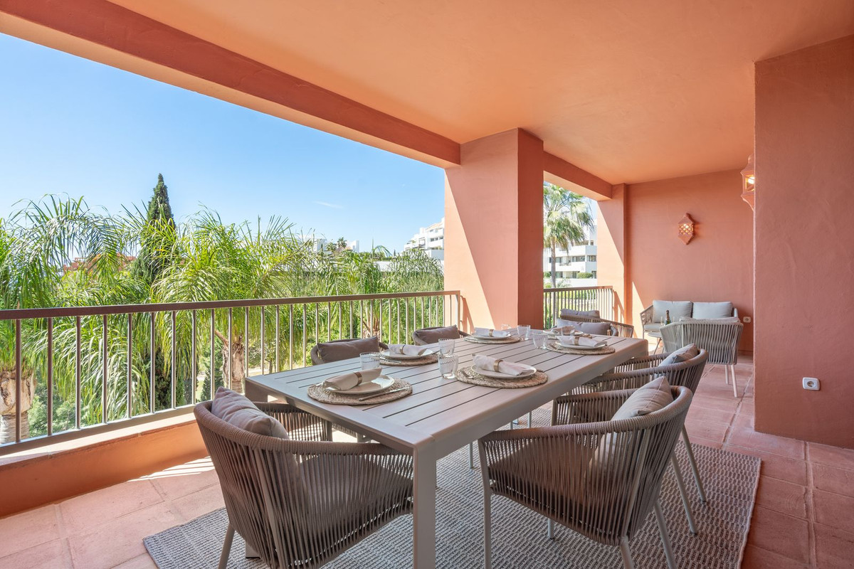 Appartement met 2 slaapkamers in Benahavís in Benahavís - foto 2