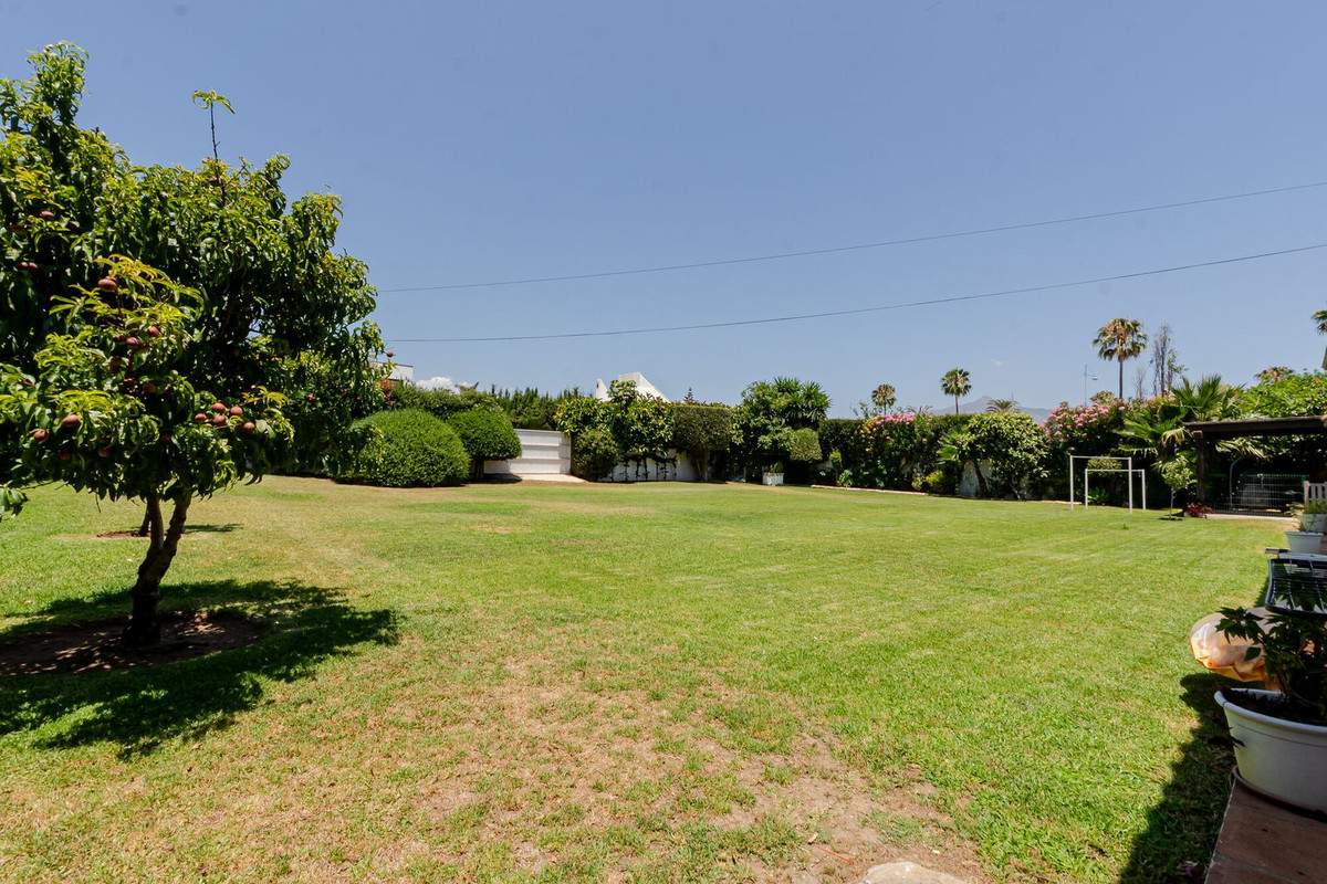 Villa met 4 slaapkamers in San Pedro de Alcántara in San Pedro de Alcántara - foto 4