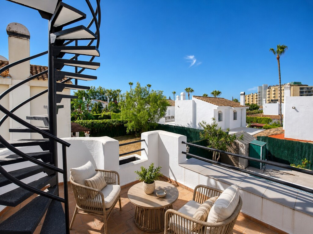 Villa met 4 slaapkamers in Atalaya Isdabe in Atalaya - foto 20