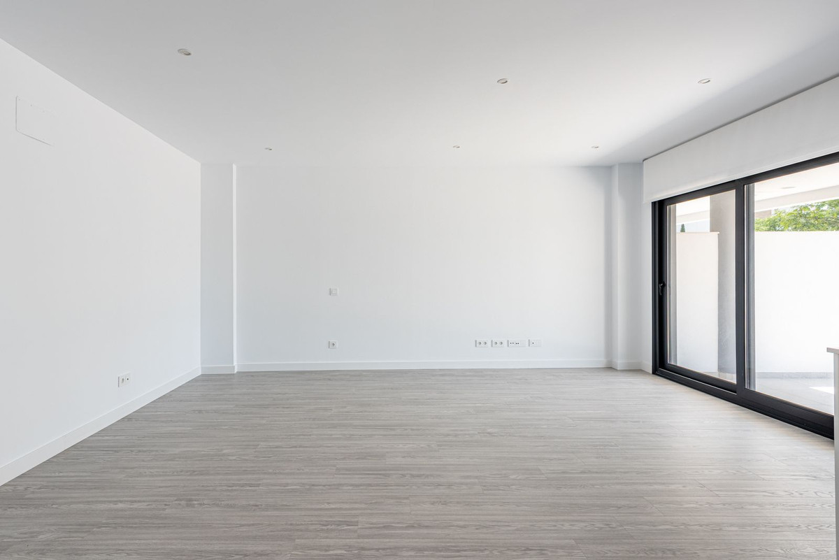 Appartement met 2 slaapkamers in Estepona in Estepona - foto 11