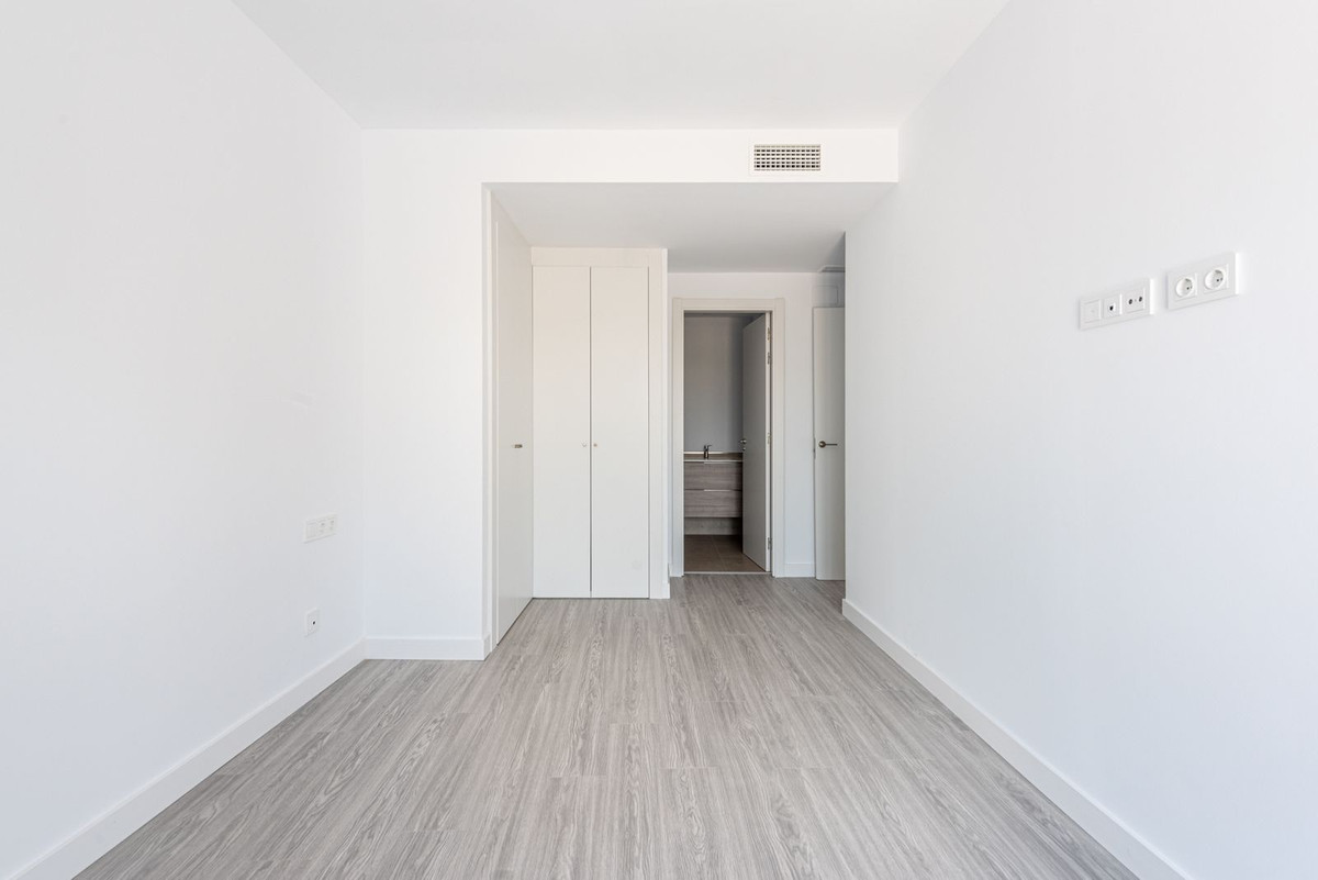 Appartement met 2 slaapkamers in Estepona in Estepona - foto 12