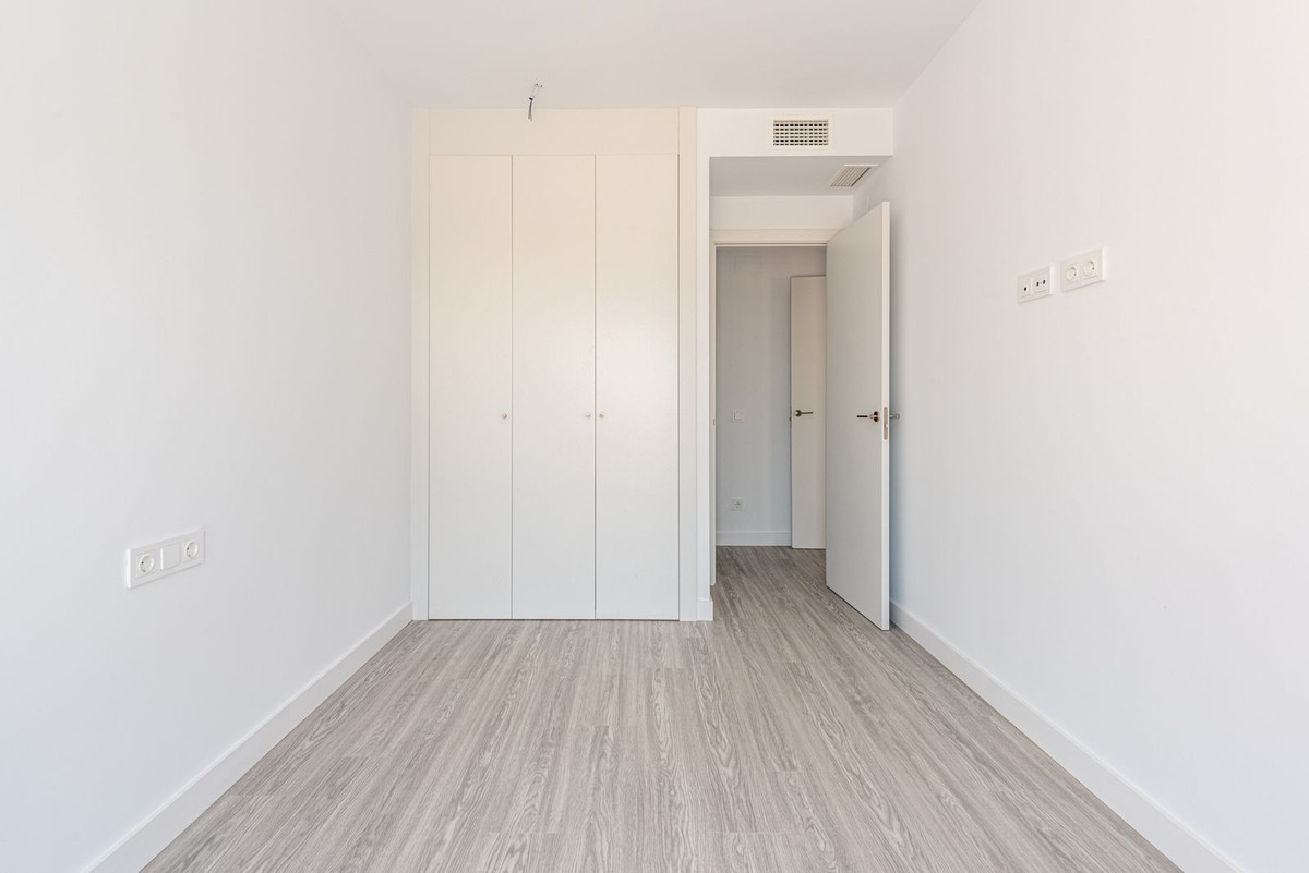 Appartement met 2 slaapkamers in Estepona in Estepona - foto 14