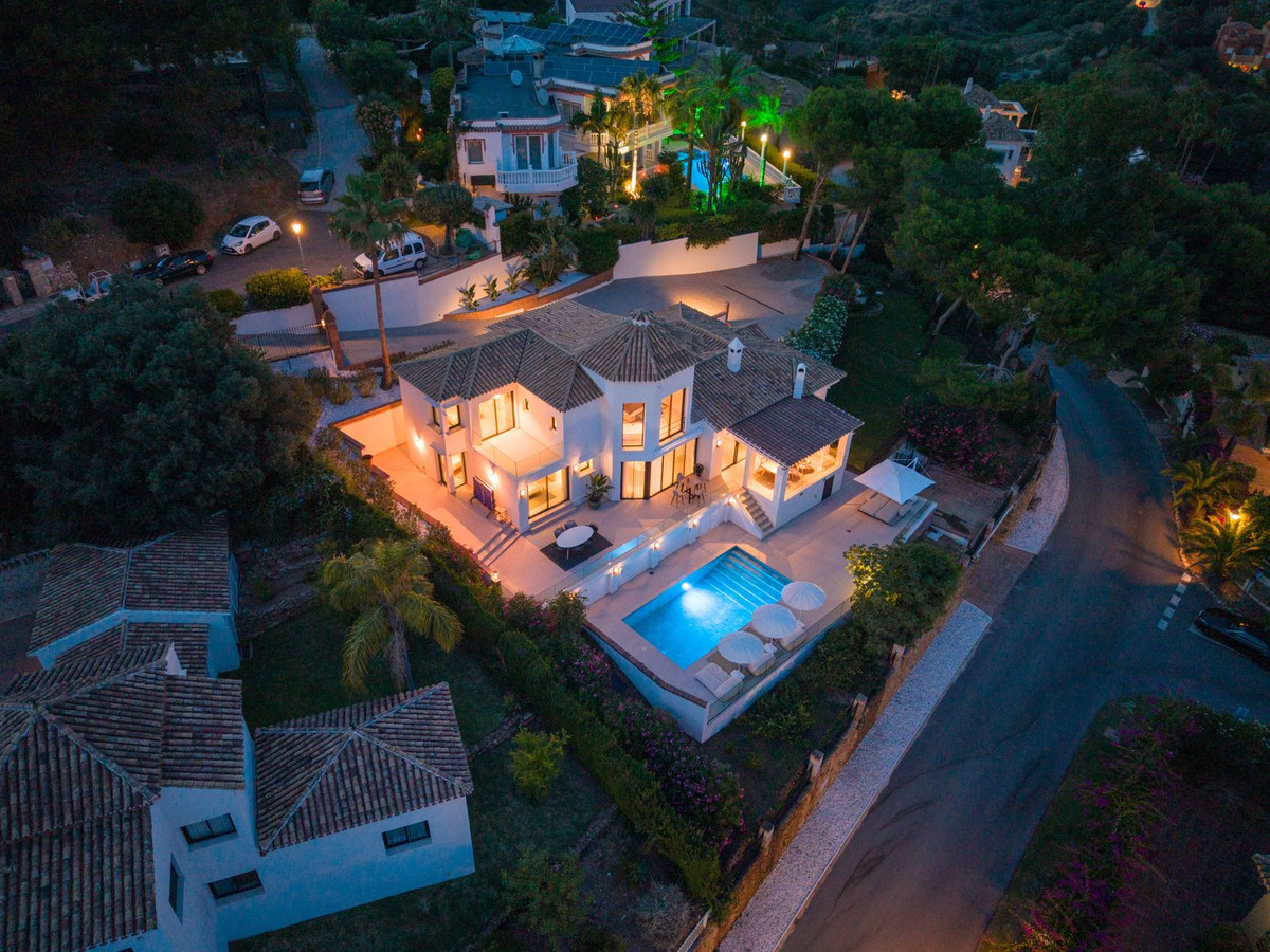 6-slaapkamer villa in Hacienda Las Chapas met panoramisch zeezicht in Hacienda Las Chapas - foto 3