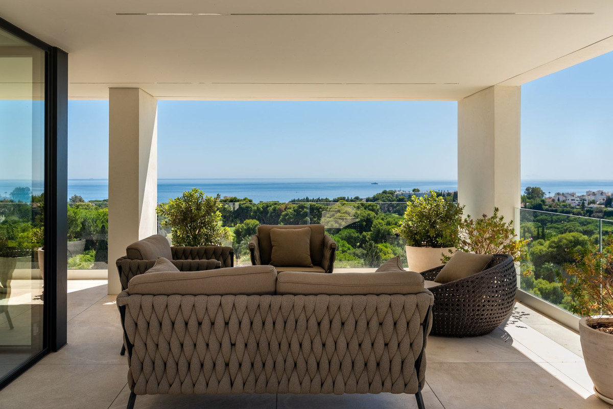Luxe villa Marbella met 4 slaapkamers en panoramisch zeezicht in Marbella - foto 2