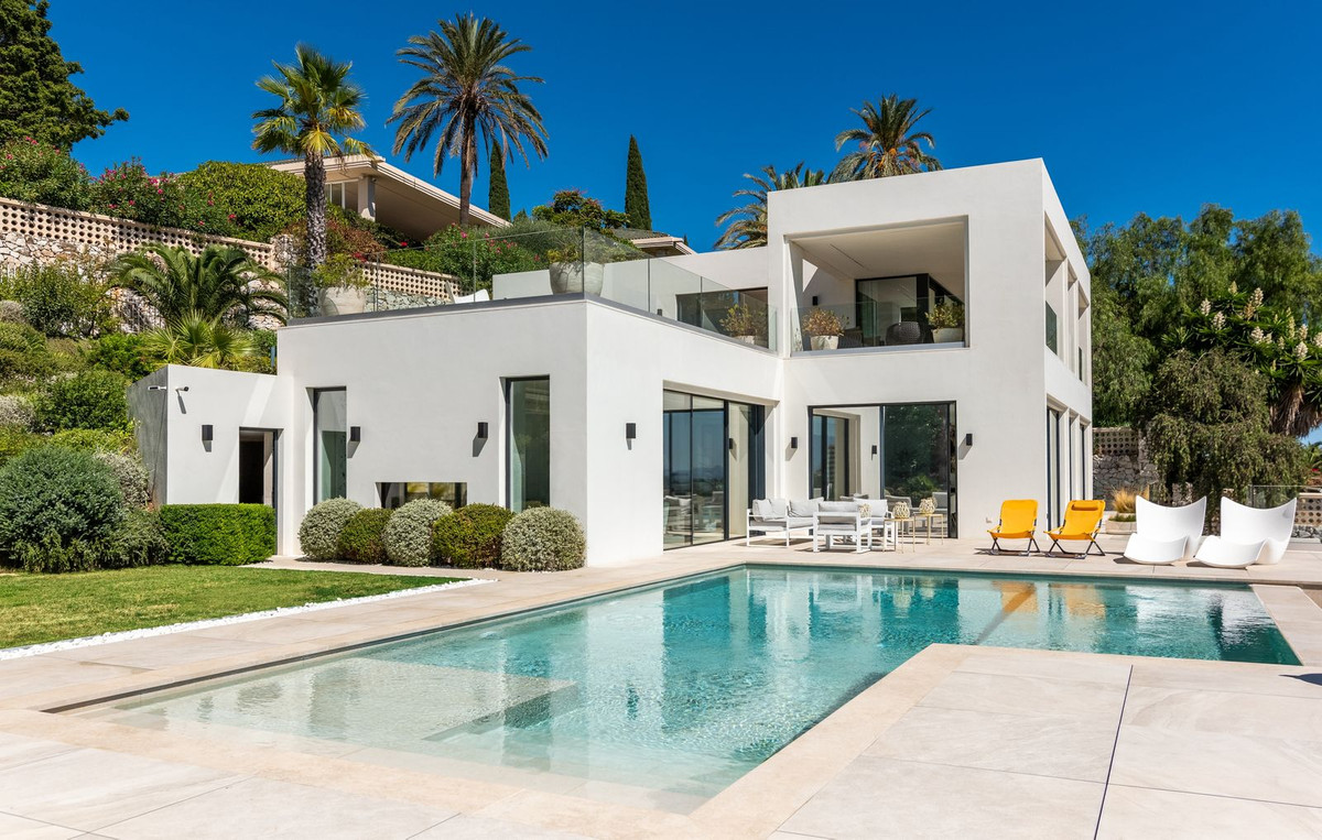 Luxe villa Marbella met 4 slaapkamers en panoramisch zeezicht in Marbella - foto 16
