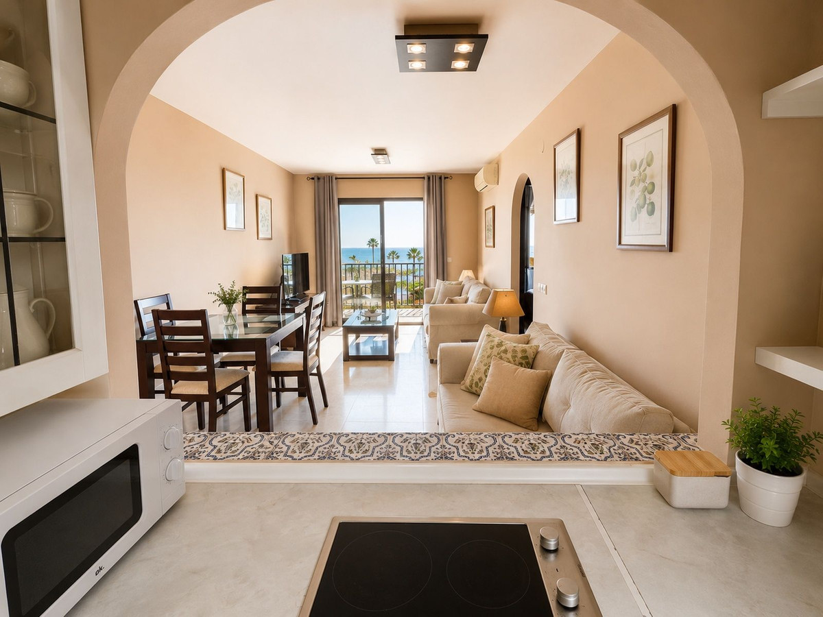 Twee-slaapkamerappartement in El Faro in El Faro - foto 4