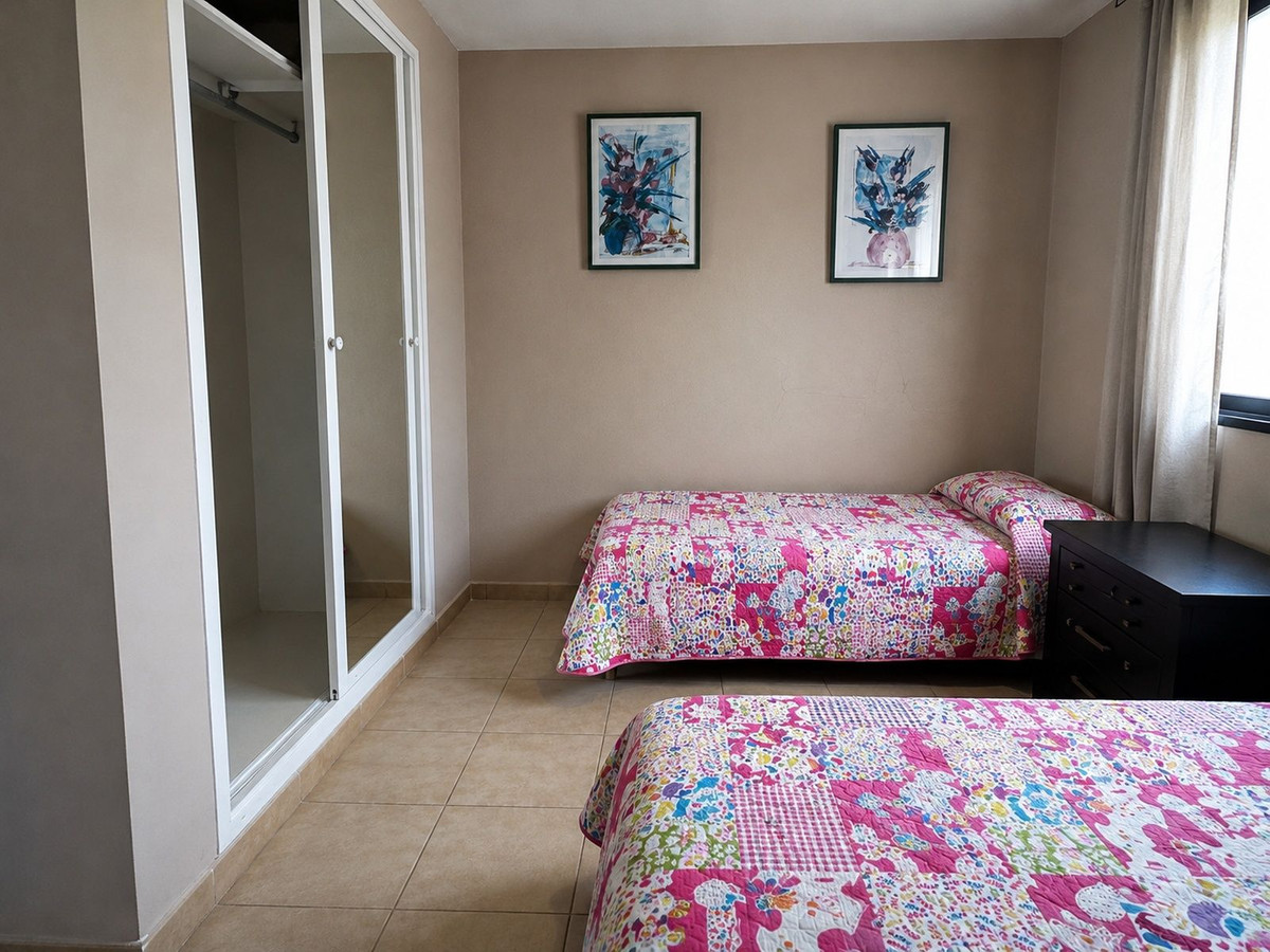 Twee-slaapkamerappartement in El Faro in El Faro - foto 8