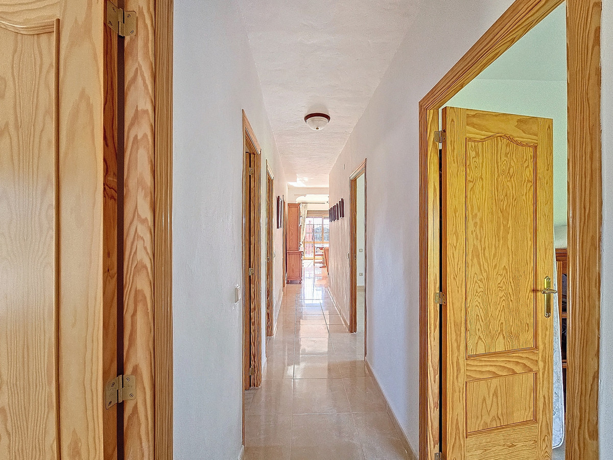 Finca met 3 slaapkamers in El Padron (Estepona-Oost) in El Padron - foto 19