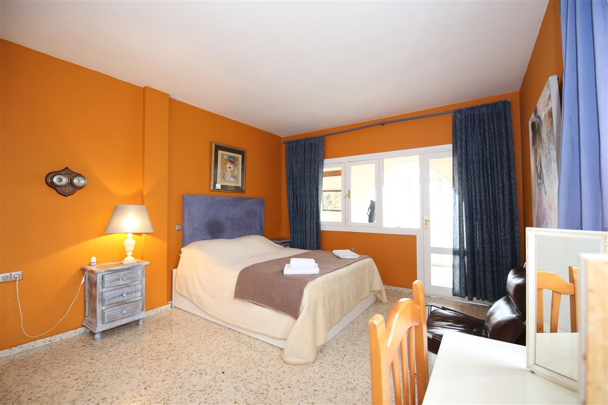 Villa met zeezicht en 4 slaapkamers in Estepona in Estepona - foto 6
