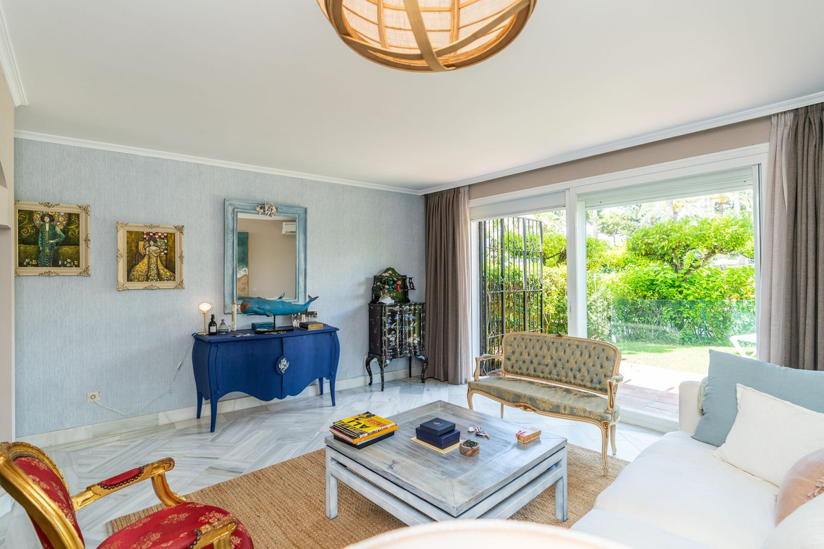 1-slaapkamer tuinappartement aan het strand in Elviria, Marbella in Marbella - foto 6