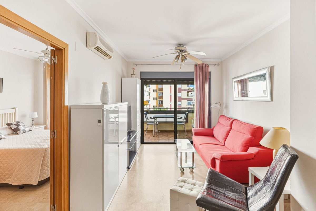 Appartement met 1 slaapkamer in Los Boliches in Los Boliches - foto 12