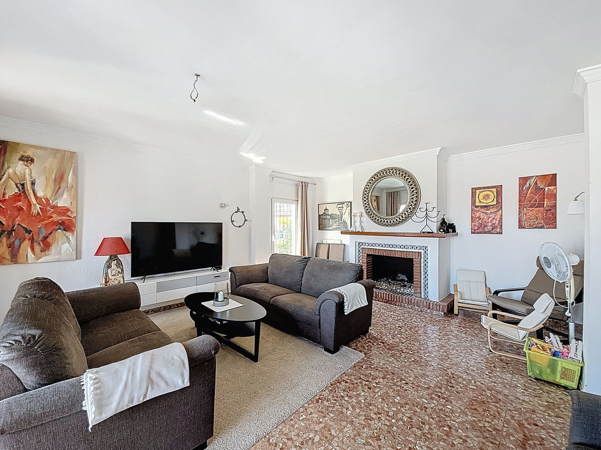 Villa met 4 slaapkamers in Alhaurín de la Torre in Alhaurín de la Torre - foto 18