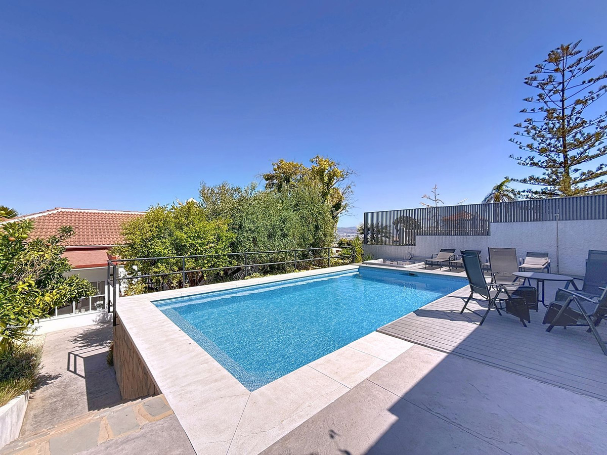 Villa met 4 slaapkamers in Alhaurín de la Torre in Alhaurín de la Torre - foto 3