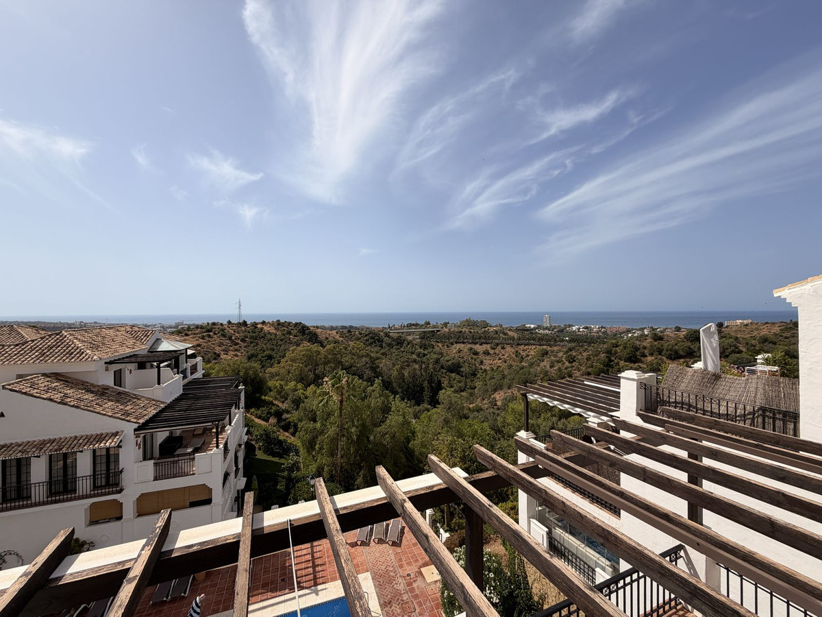 Duplex penthouse met 2 slaapkamers in Altos de los Monteros, Marbella in Los Monteros - foto 15