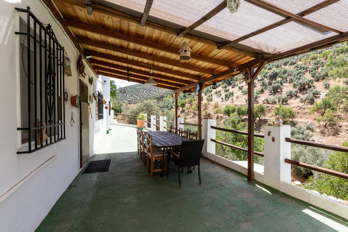 Finca met 5 slaapkamers in Cuevas De San Marcos in Cuevas De San Marcos - foto 2