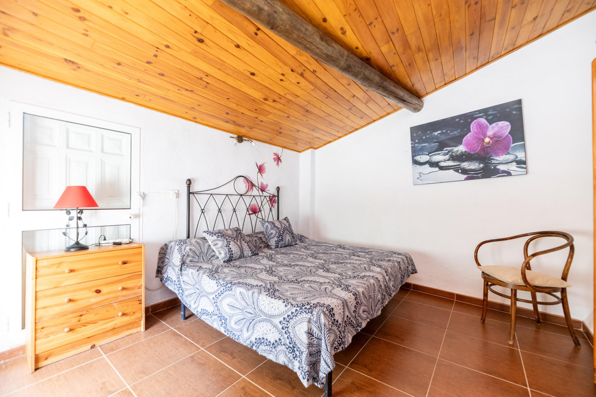 Finca met 5 slaapkamers in Cuevas De San Marcos in Cuevas De San Marcos - foto 14