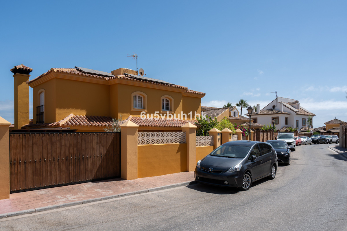 Vijf-slaapkamer villa in El Coto, Málaga in El Coto - foto 4