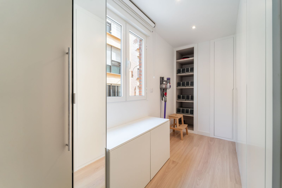 Drie-slaapkamer appartement in Málaga Centrum in Málaga Centro - foto 14