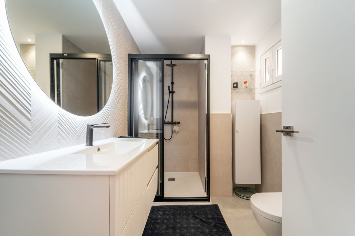 Drie-slaapkamer appartement in Málaga Centrum in Málaga Centro - foto 15