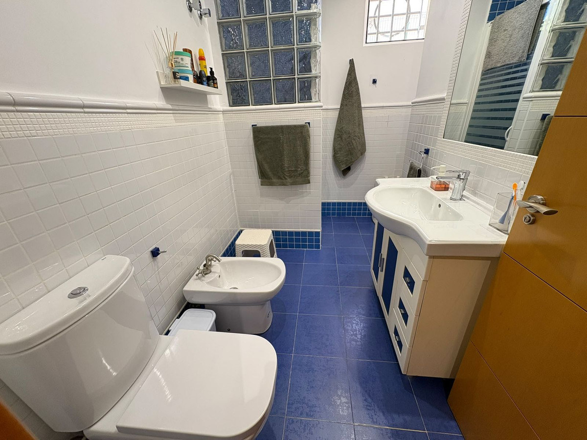 Appartement met 5 slaapkamers in Benalmádena in Benalmadena - foto 15