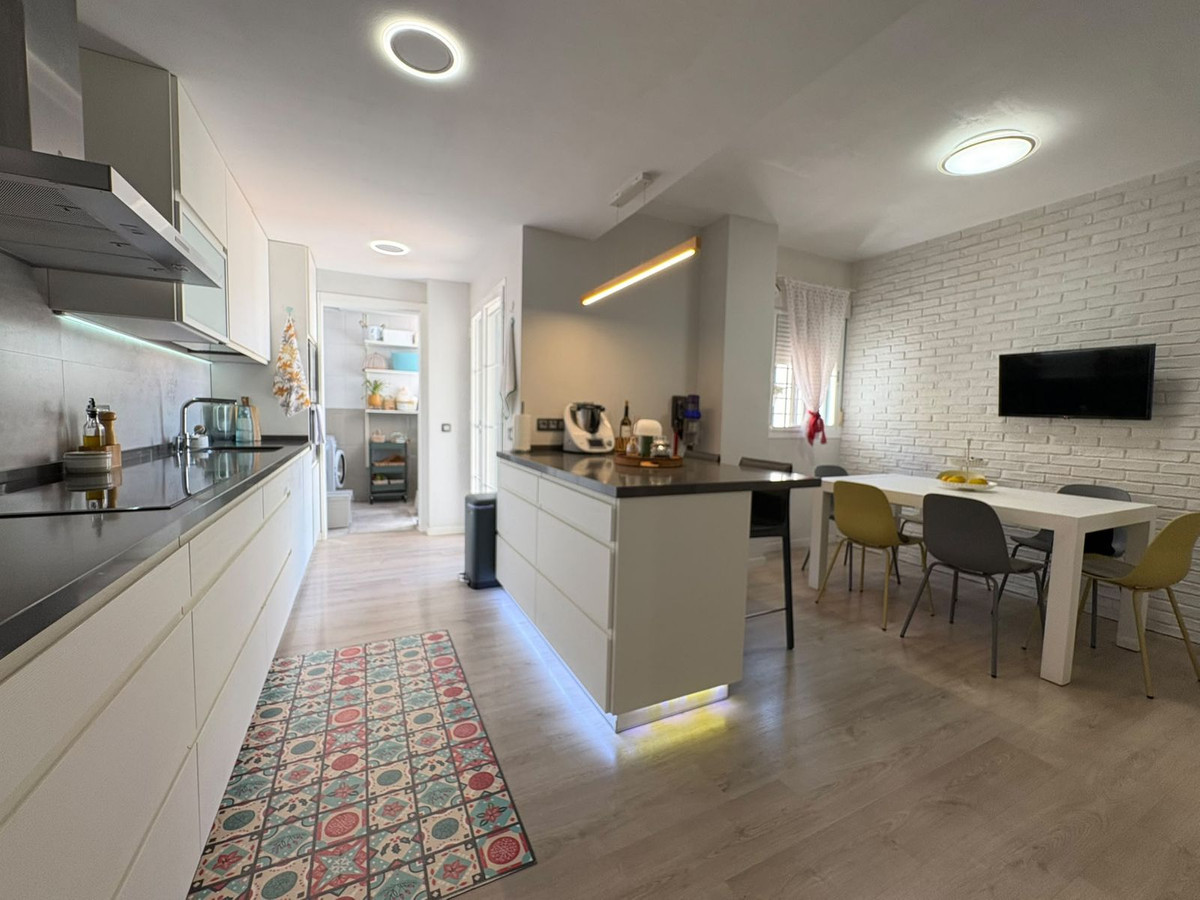 Appartement met 5 slaapkamers in Benalmádena in Benalmadena - foto 8