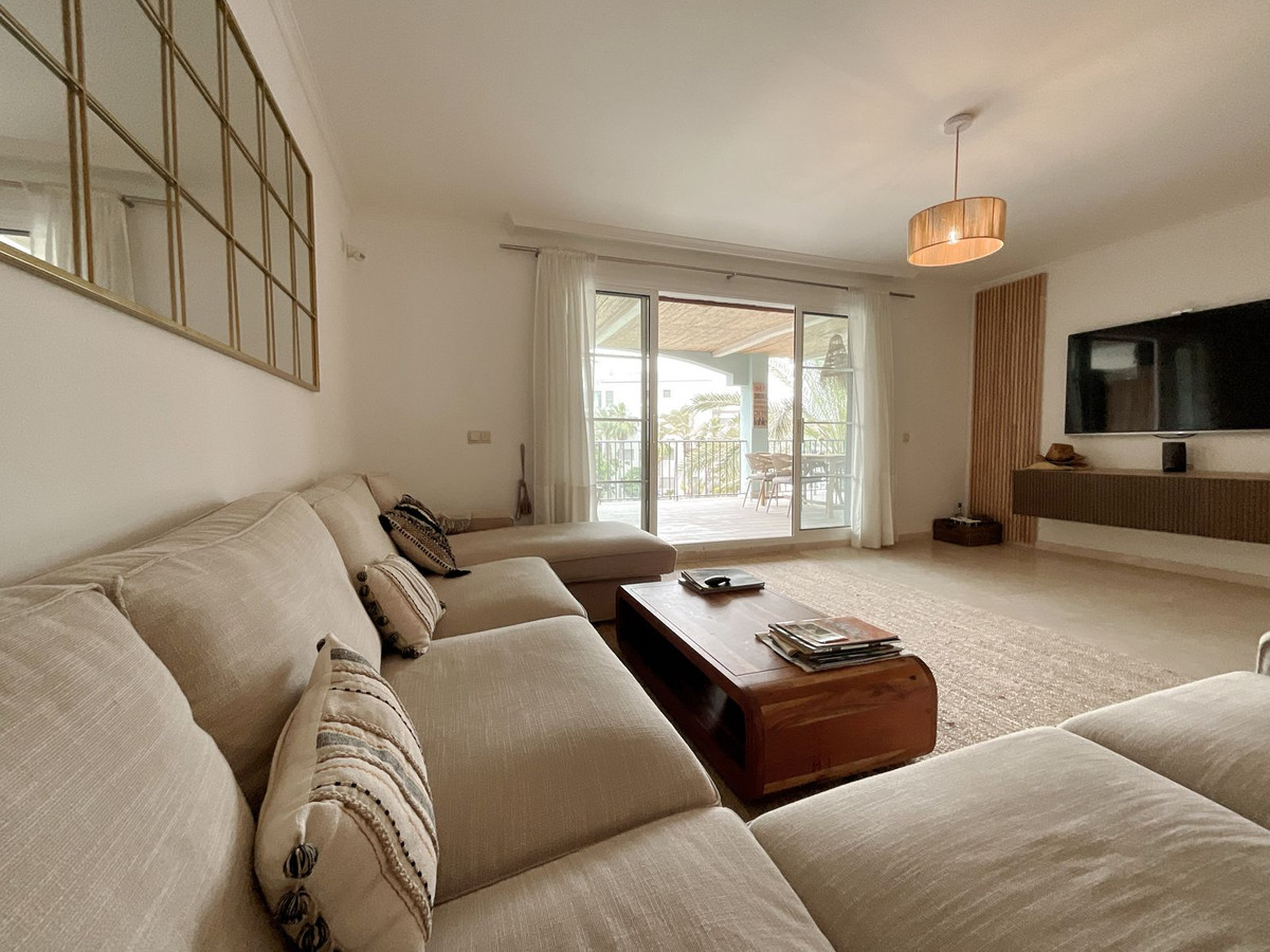 Drie-slaapkamer appartement op een van de exclusieve eilanden van Sotogrande Marina - foto 5