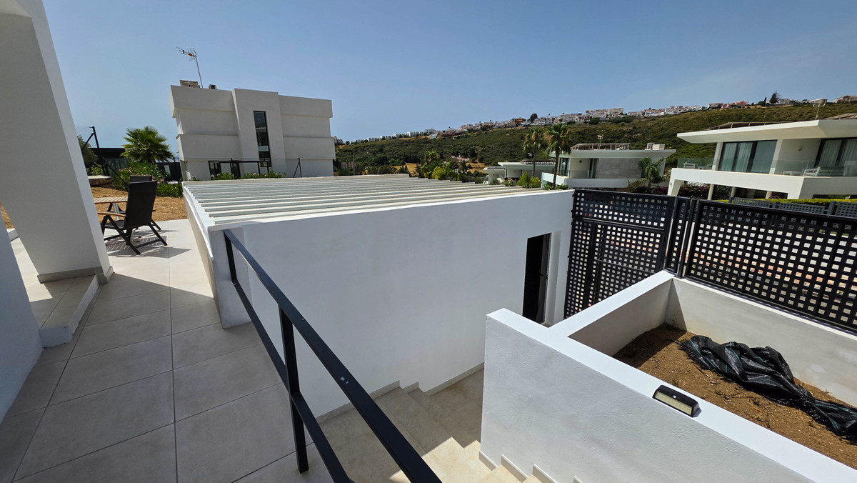 3-slaapkamer villa in La Duquesa, Los Hidalgos (Manilva) in La Duquesa - foto 11