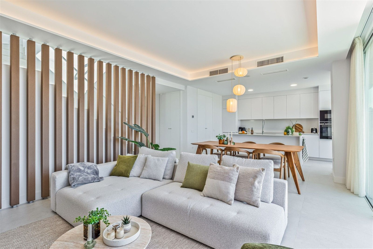 Drie-slaapkamer duplex penthouse met privézwembad in Santa Clara, Marbella Oost in Santa Clara - foto 3
