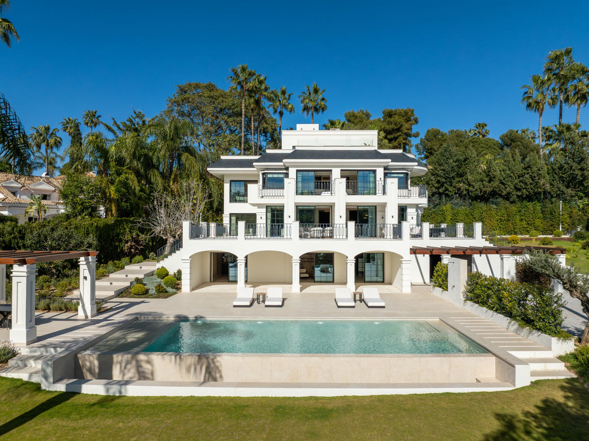 6-slaapkamer villa in Nueva Andalucía in Nueva Andalucía - foto 7