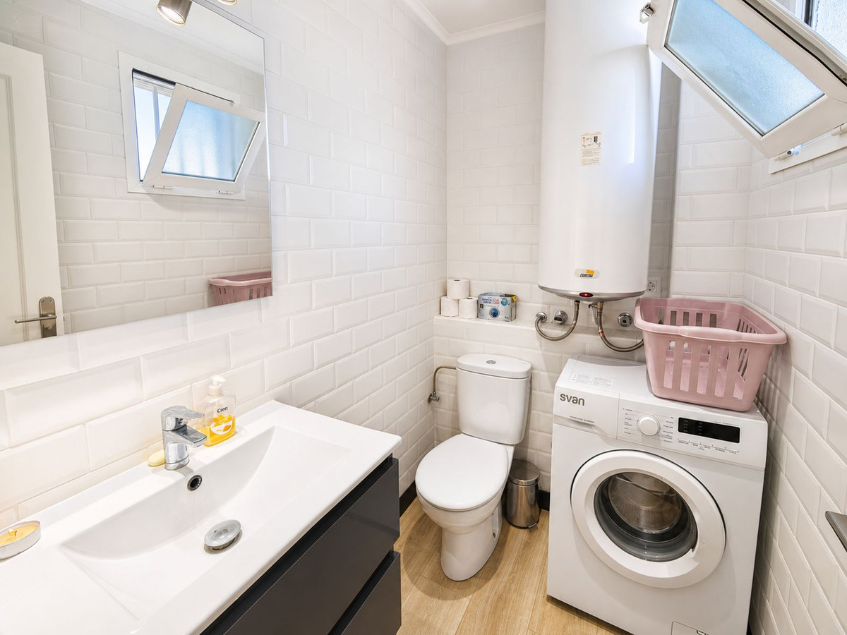 88 m² 3-slaapkamer appartement op begane grond in La Duquesa in La Duquesa - foto 16