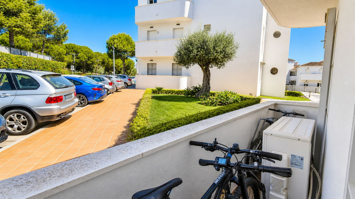 88 m² 3-slaapkamer appartement op begane grond in La Duquesa in La Duquesa - foto 17