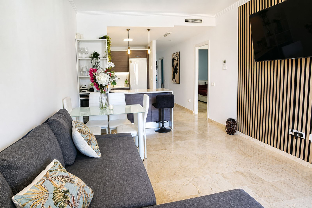 88 m² 3-slaapkamer appartement op begane grond in La Duquesa in La Duquesa - foto 4