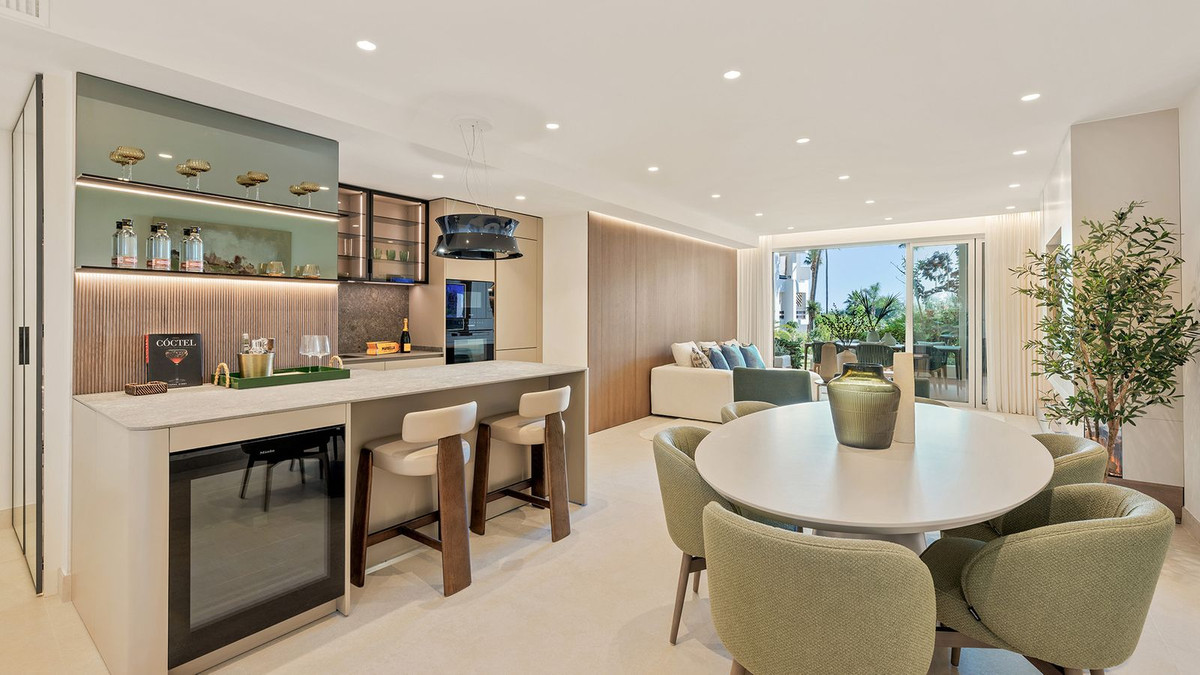 Drie-slaapkamer appartement aan het strand in de Nieuwe Gouden Mijl, Costa del Sol in New Golden Mile - foto 7